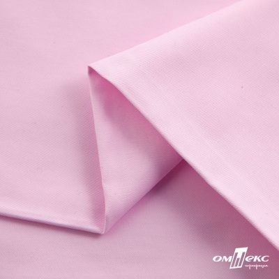 Ткань сорочечная Альто, 115 г/м2, 58% пэ,42% хл, окрашенный, шир.150 см, цв. 2-розовый (арт.101) - купить в Набережных Челнах. Цена 306.69 руб.