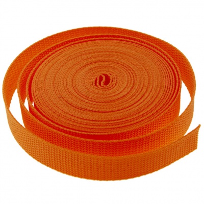 Стропа текстильная, шир. 25 мм (в нам. 50+/-1 ярд), цвет оранжевый - купить в Набережных Челнах. Цена: 409.94 руб.